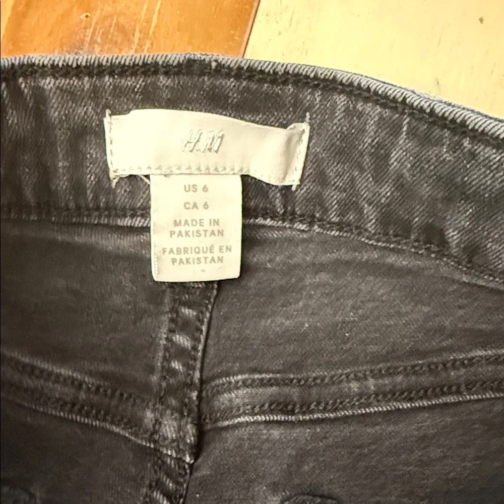 H&M Charcoal Distressed Jean Shorts - Picture 2 of 3